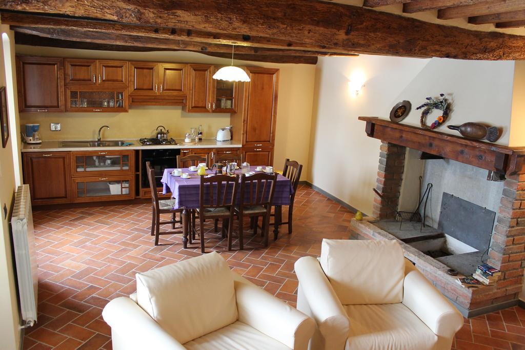 Agriturismo Dimore Di Poggianto Pergine Valdarno Værelse billede